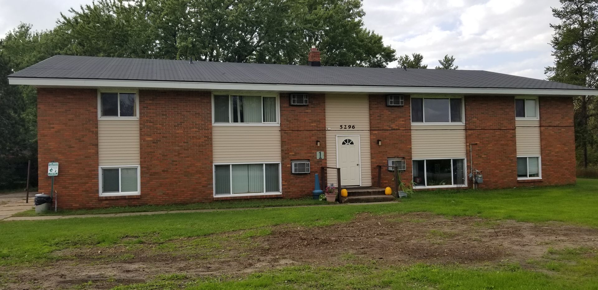 Rice Apartment: 5296 398TH ST