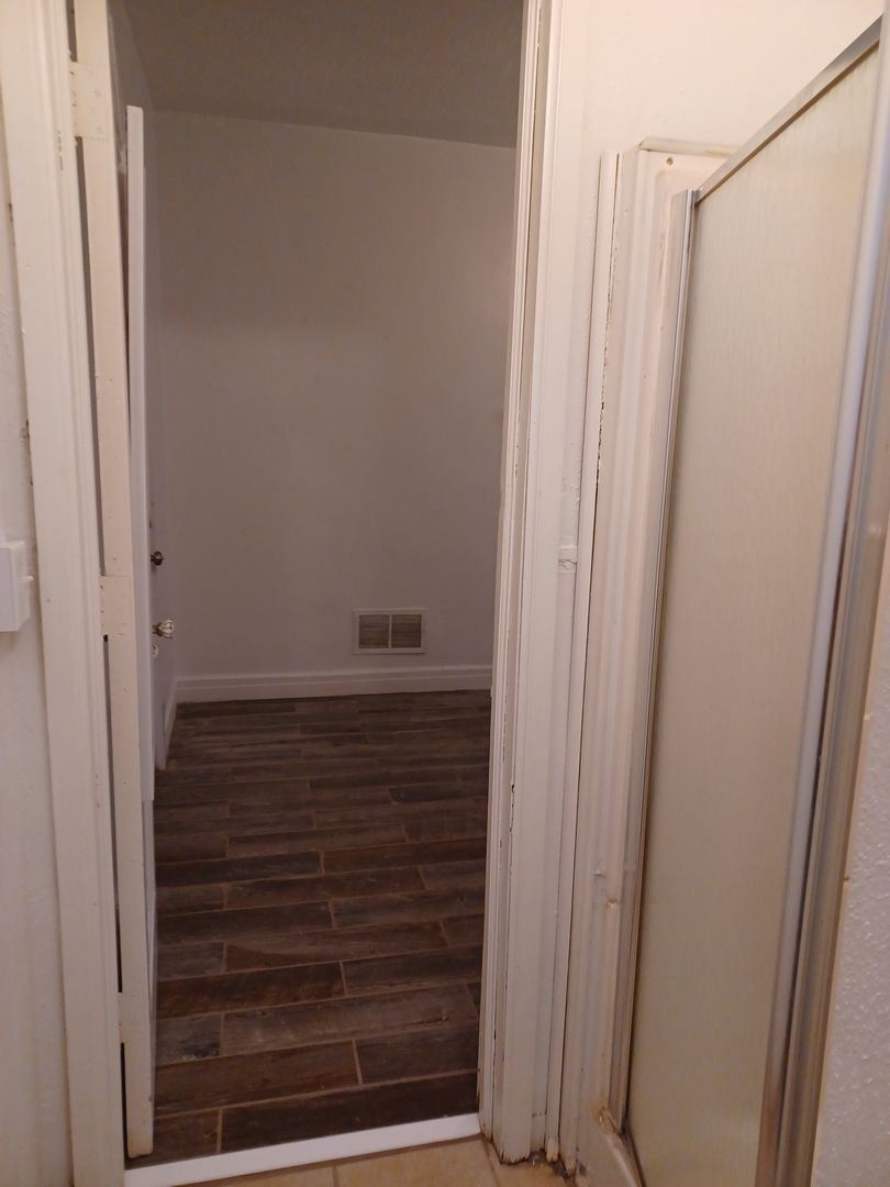 BRAINERD Apartment: 720 1/2 Laurel Street