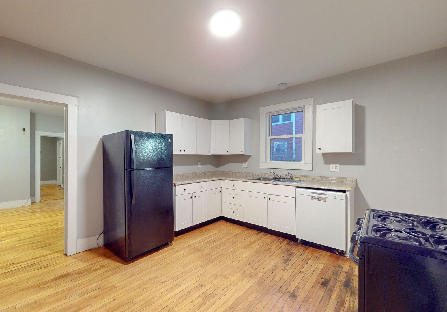 Portland Apartment: 117 Ashmont Street