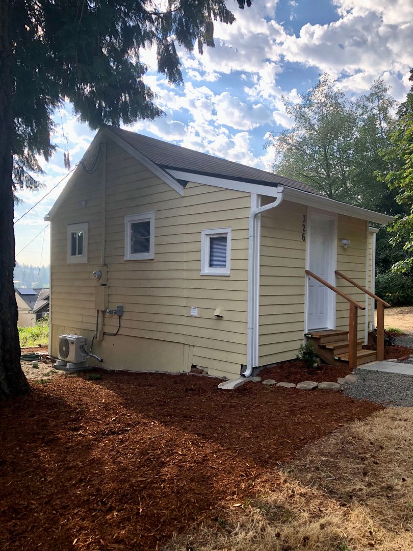 Bremerton House: 326 Ford Avenue