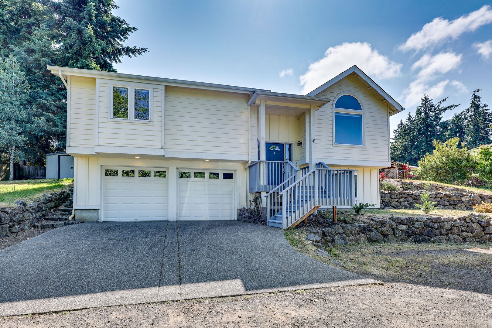 Poulsbo House: 1373 NE Gilmax Lane