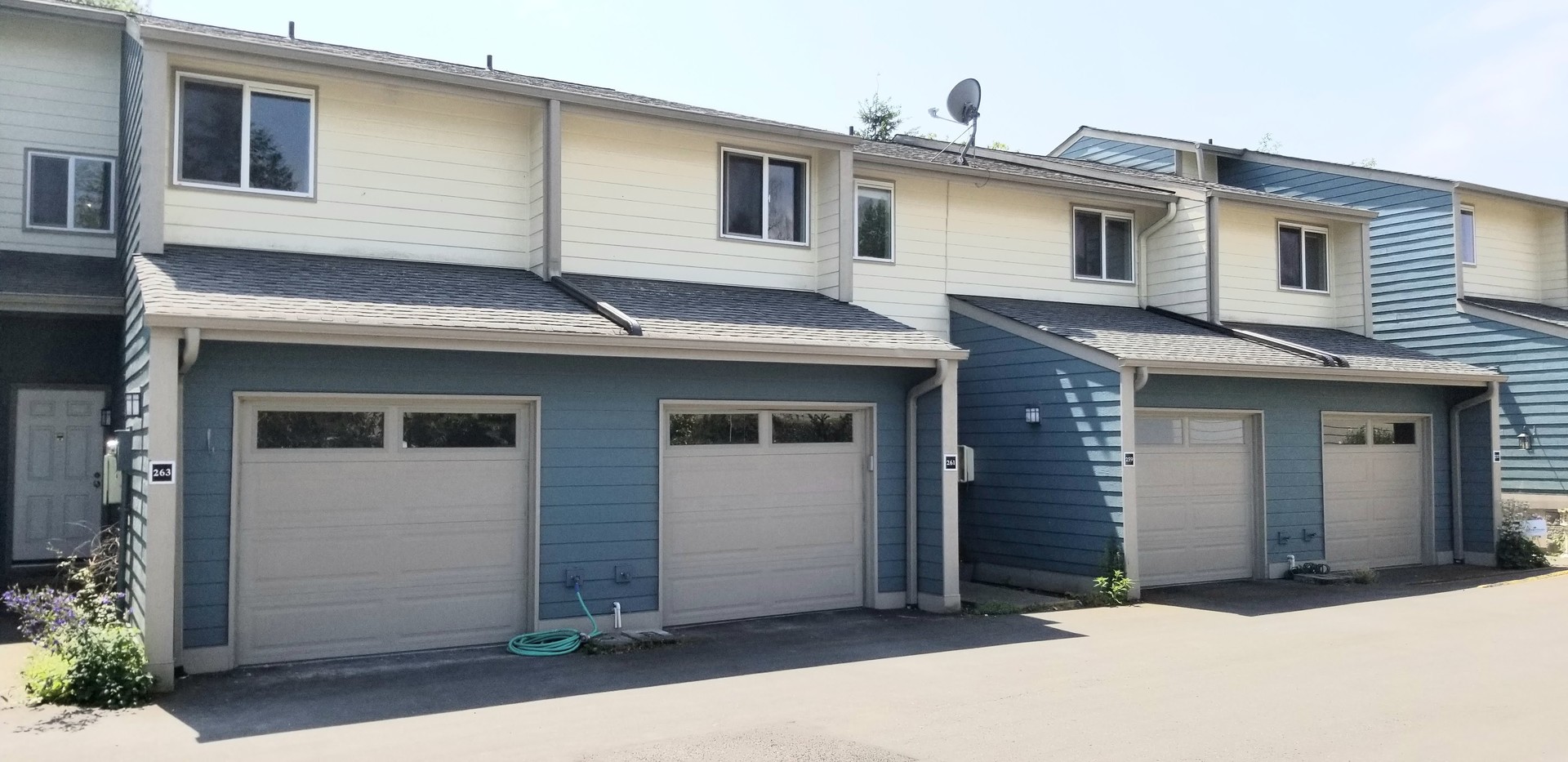Bainbridge Island Apartment: 261 Shepard Way NW