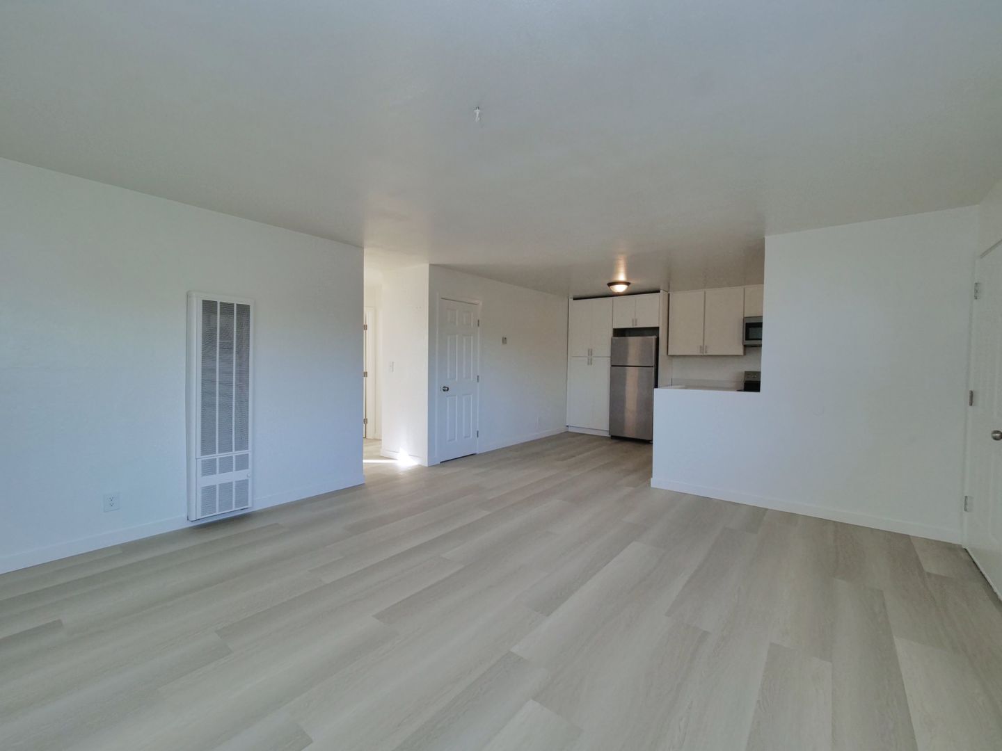 Carmichael Apartment: 3217 Walnut Ave