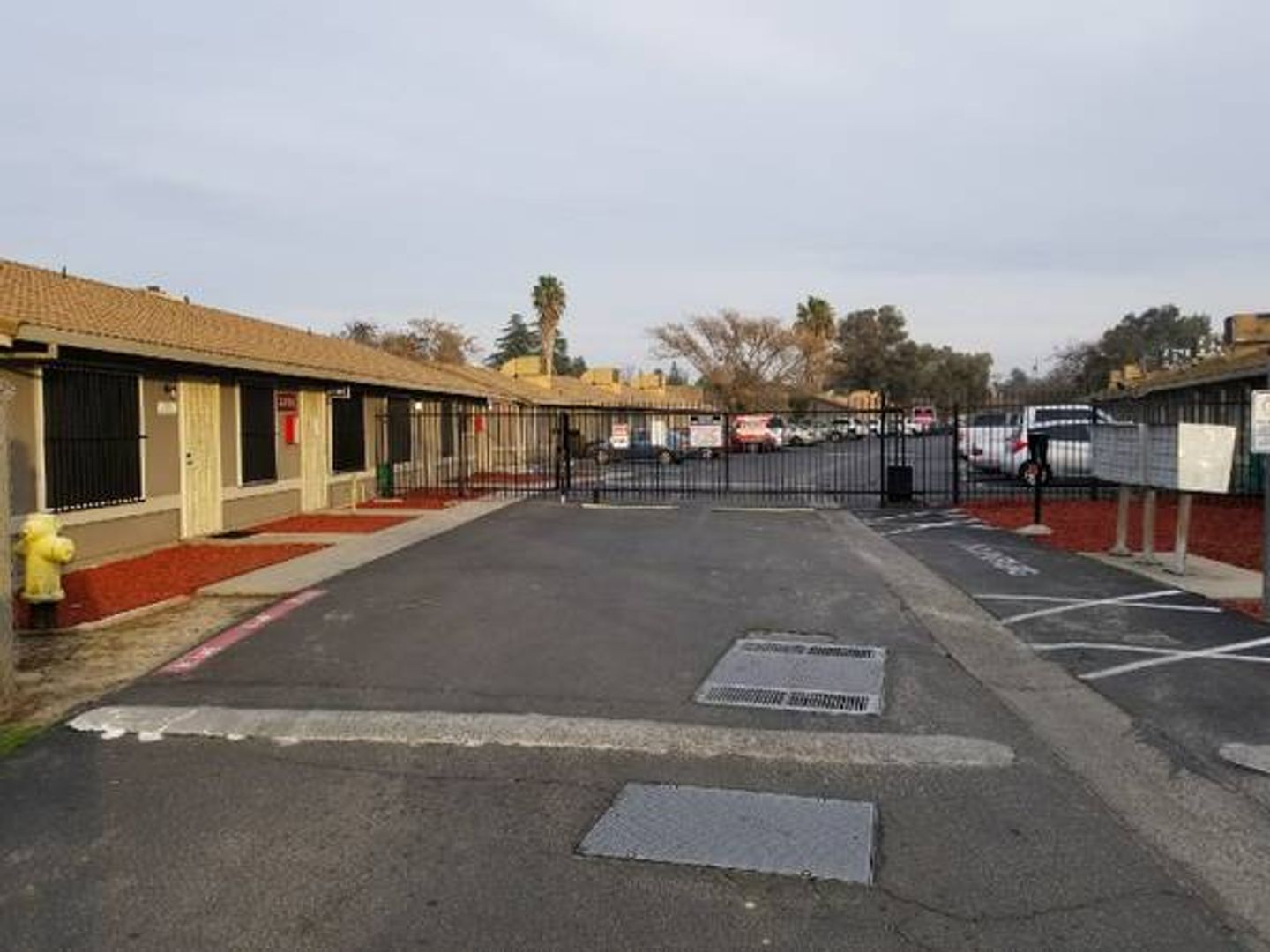 Winton Apartment: 7158 N Winton Way