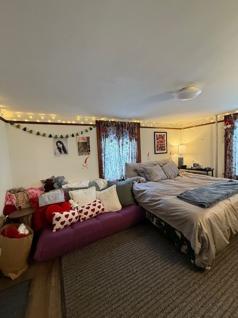 Hanover Apartment: 36 W. Wheelock