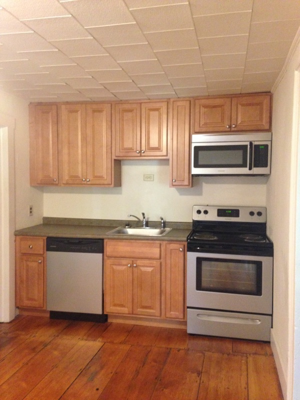 Lebanon Apartment: 55 Mascoma St