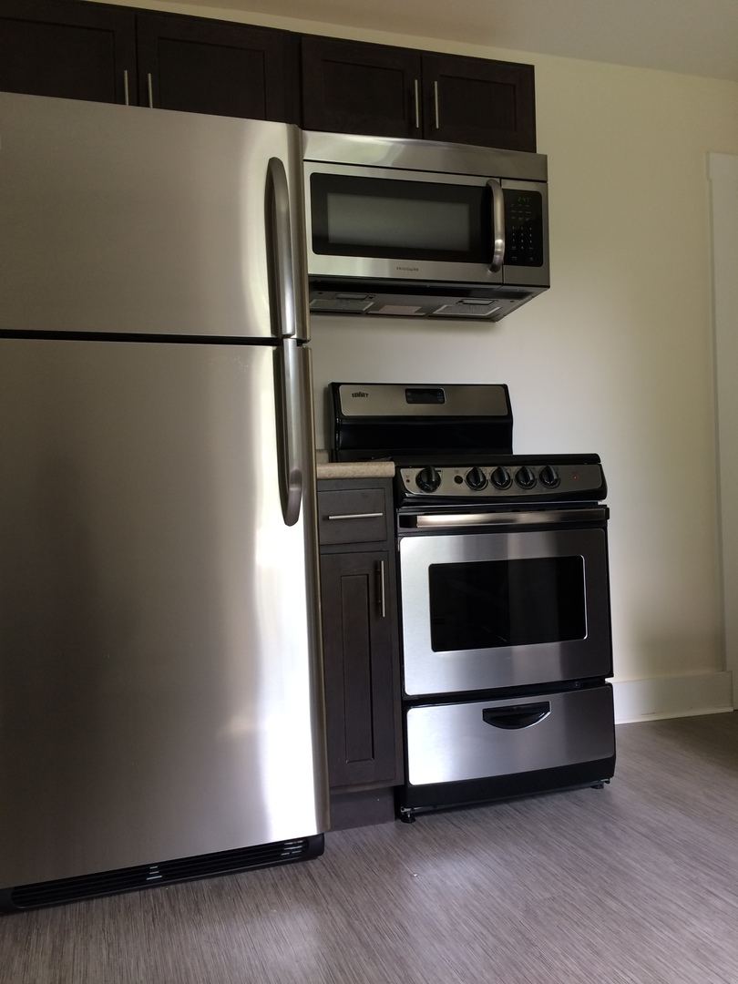 West Lebanon Apartment: 15 Tracy St