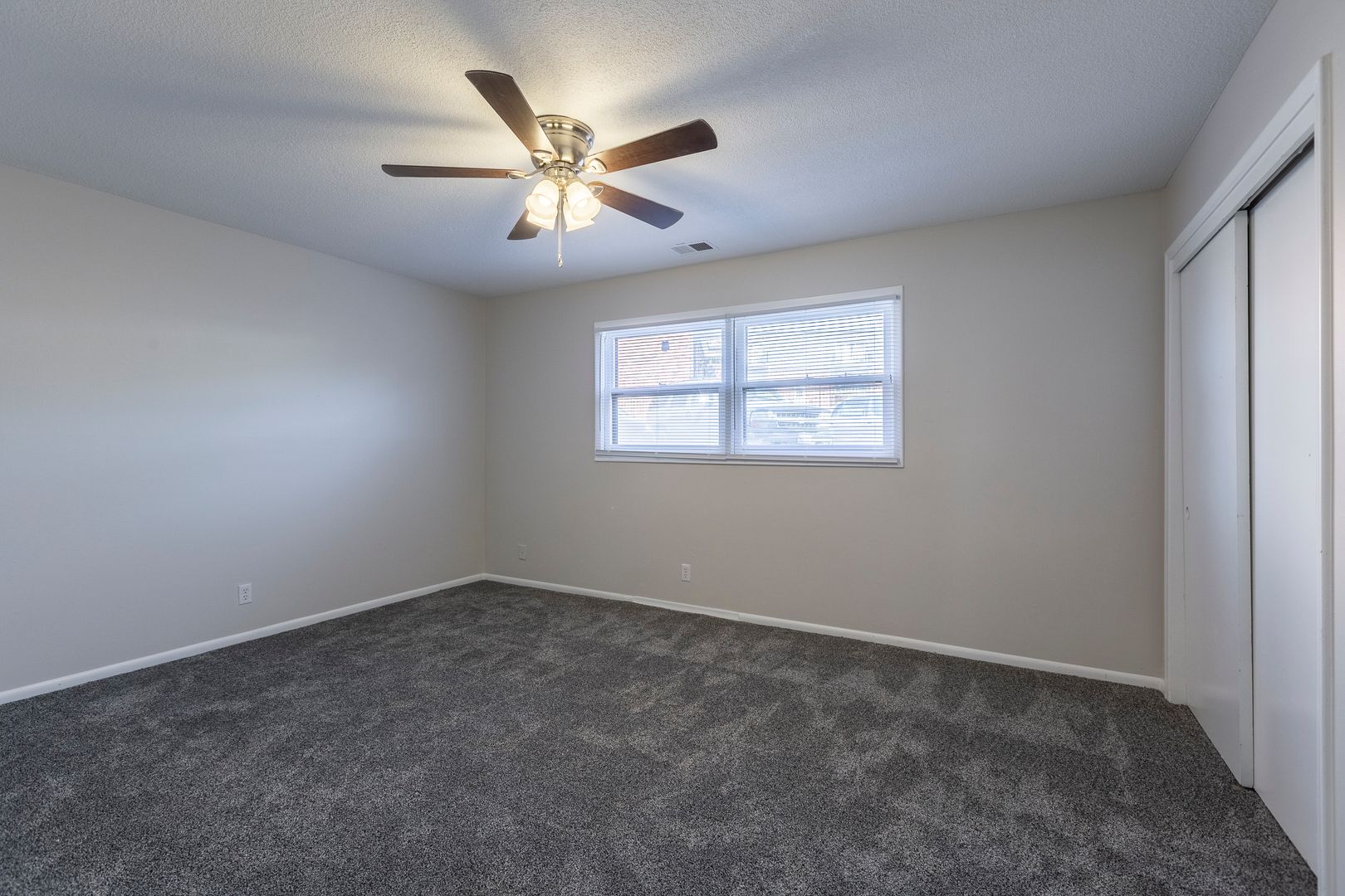 Oak Ridge Apartments 9 of 13