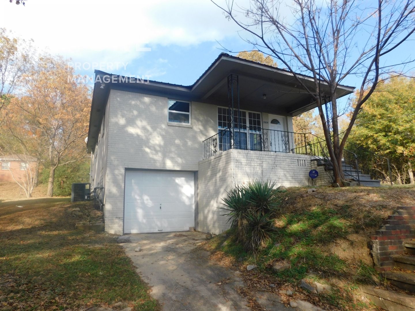 Birmingham House: 2028 Progress Street