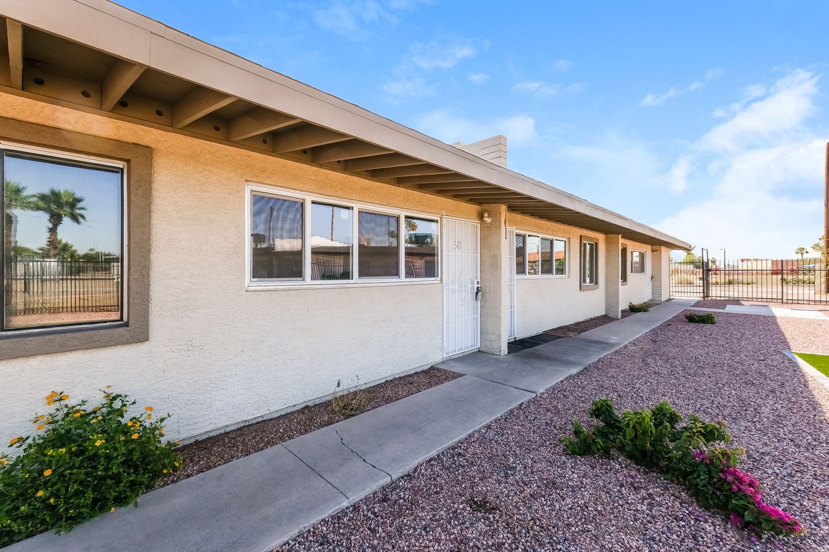 Phoenix Apartment: 2101 W Heatherbrae Dr