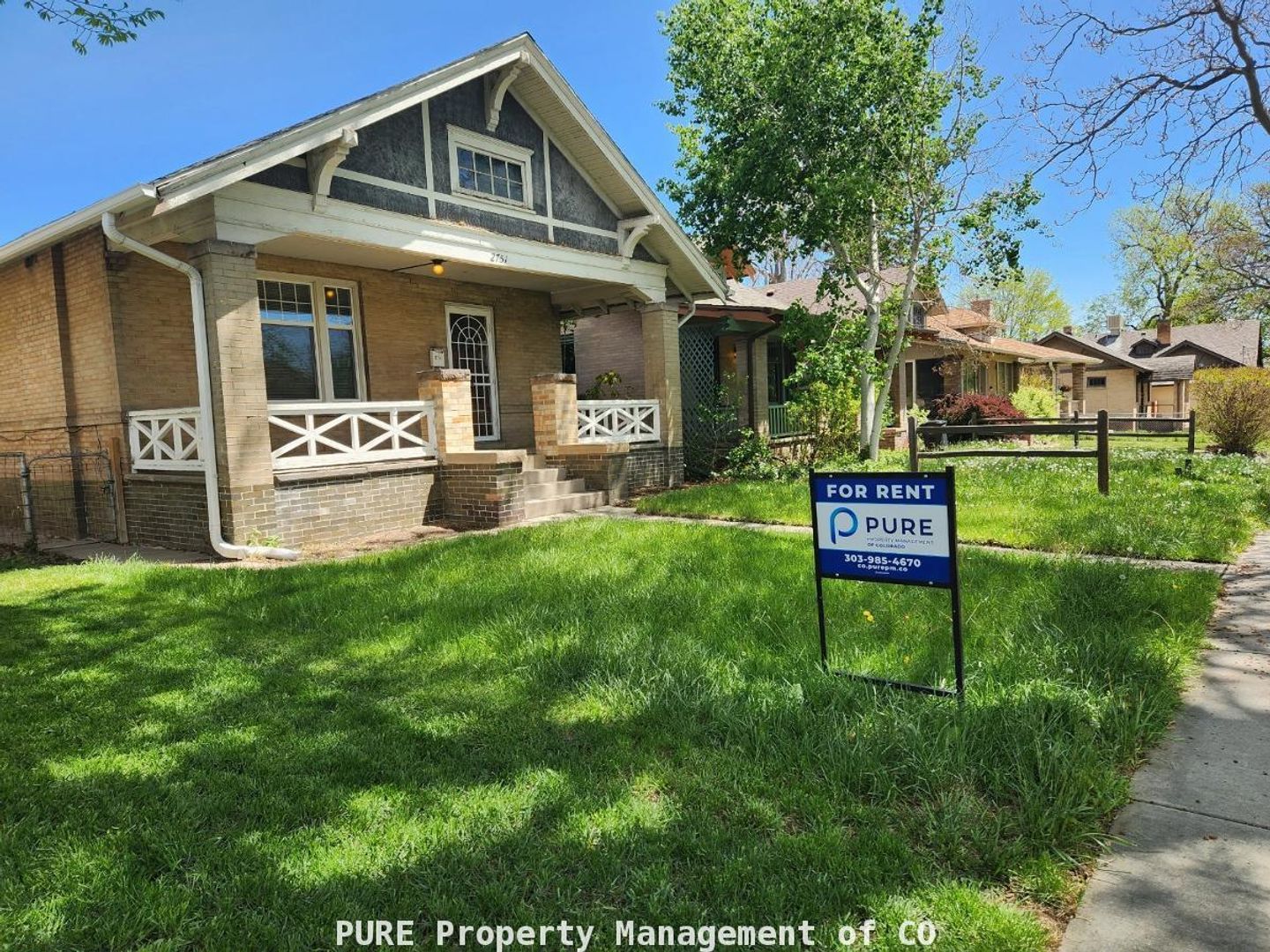 Denver House: 2751 W Denver Pl