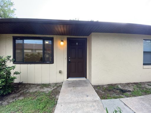 2 Bedroom, 1 Bath – photo 1