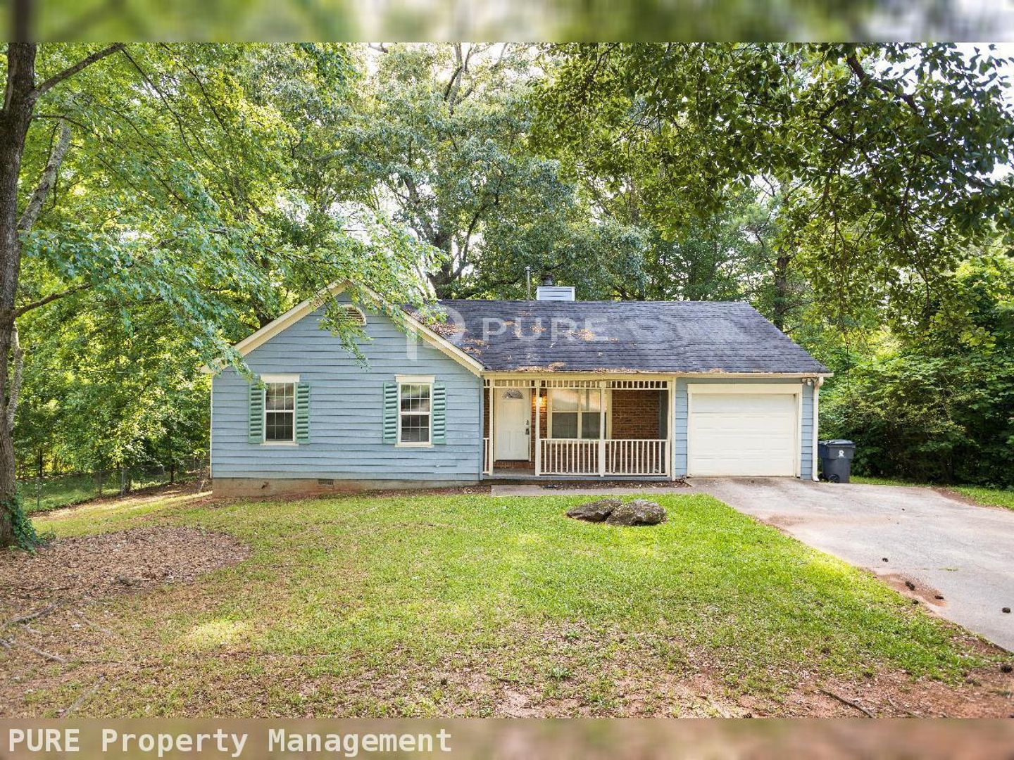 Stockbridge House: 111 Neal Ave