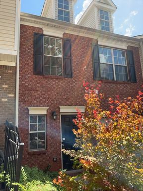 2 Bedroom Townhome – 768 Brookside Parc Ln, Avondale Estates, GA 30002