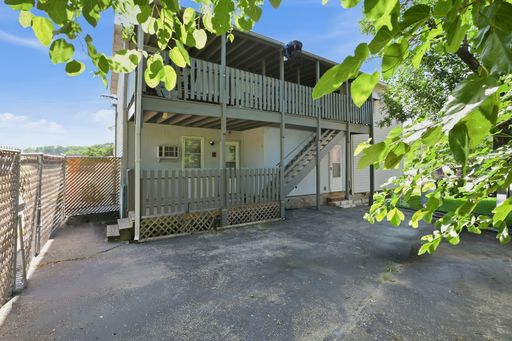 Don't miss out on this Studio Apartment in the Kansas City Area!