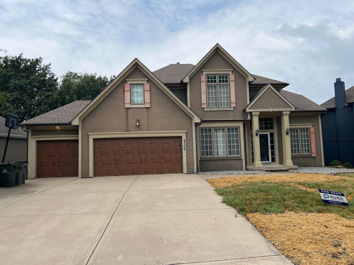Kansas City House: 6320 N Nevada Ave
