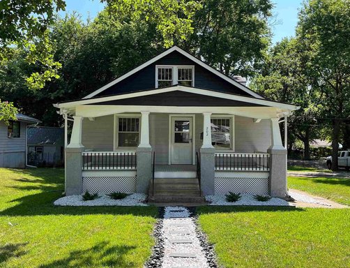 Schedule A Showing Today at this NW location - Won't last long – photo 1