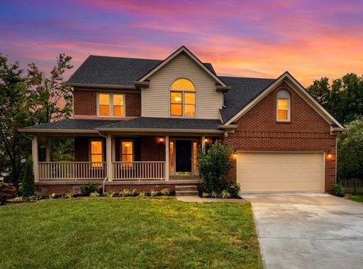 Discover Spacious Elegance in Chilesburg-and-Andover Forest! – photo 1