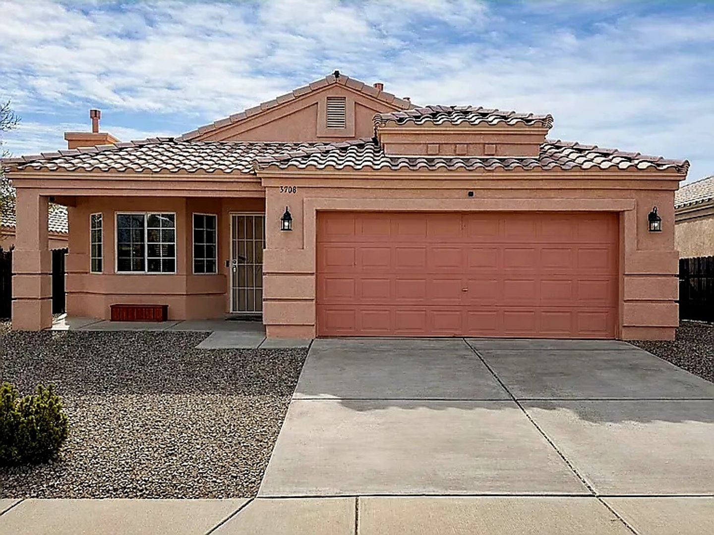 Albuquerque House: 5908 Taurus Ave NW