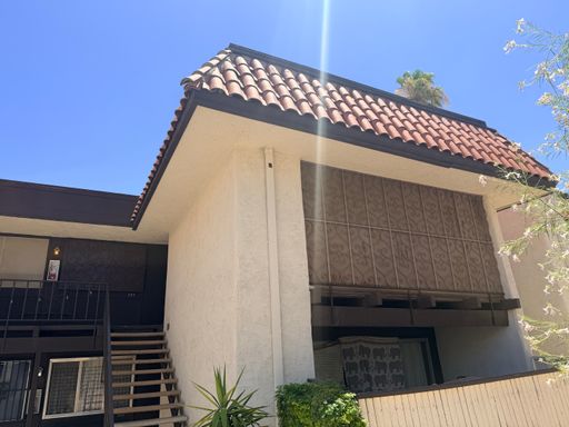 Cozy 1 bedroom 1 bathroom Condo with large private patio – photo 1