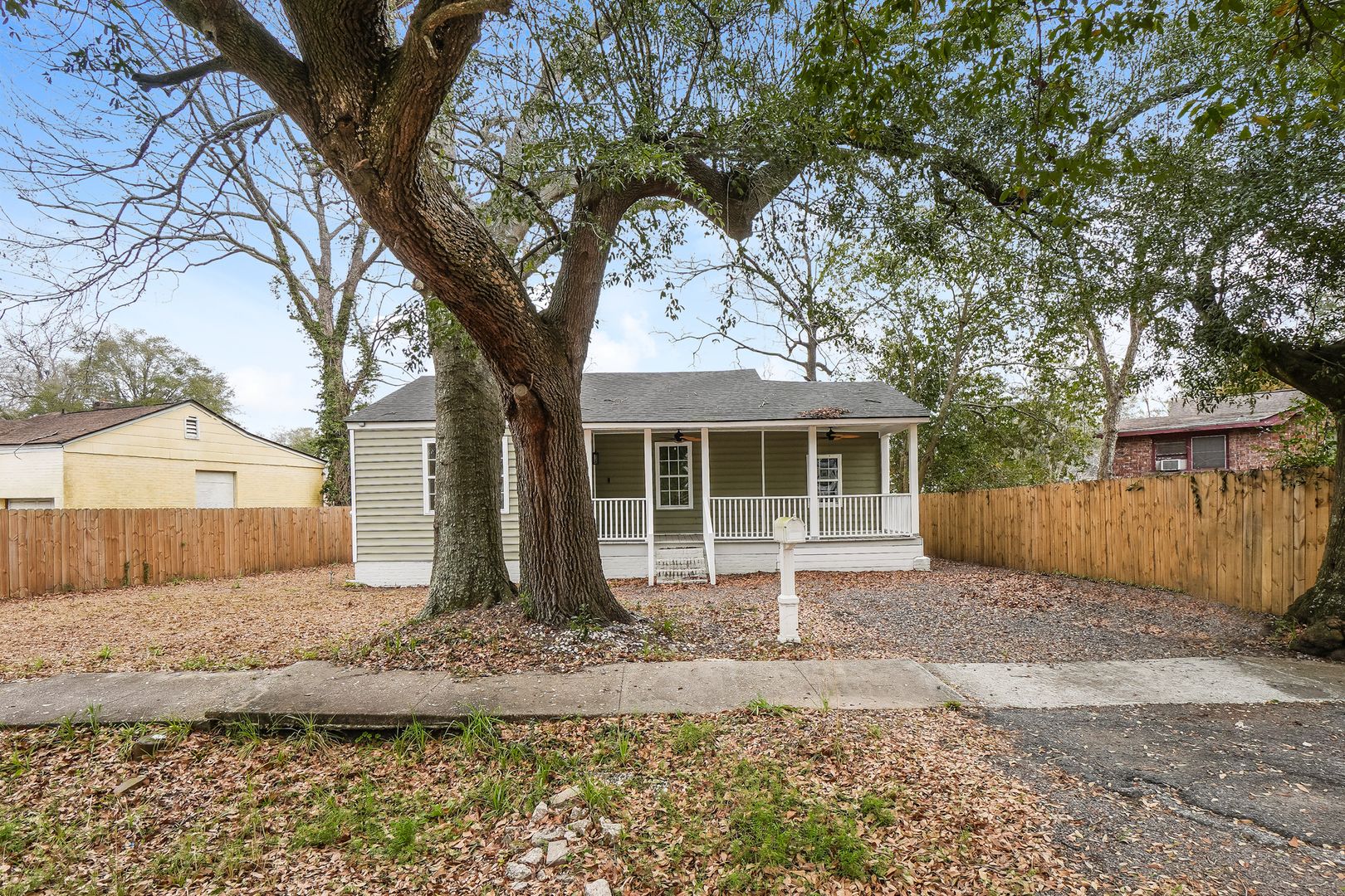 North Charleston House: 2679 Oregon Ave