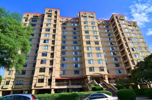 1600 Park Cir APT 1102, Columbia, SC 29201 – photo 1