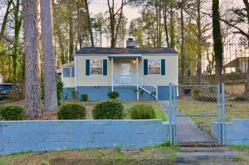 1545 Lilly Ave, Columbia, SC 29204 – photo 1