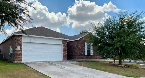 Recently Refreshed 3 bedroom 2 bathroom - Ready for Immediate Move in! – photo 1