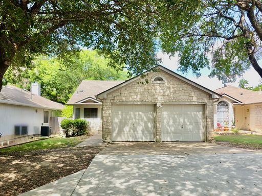 Beautiful Single-Story Austin Home Near Springdale & Hwy 290 – photo 1