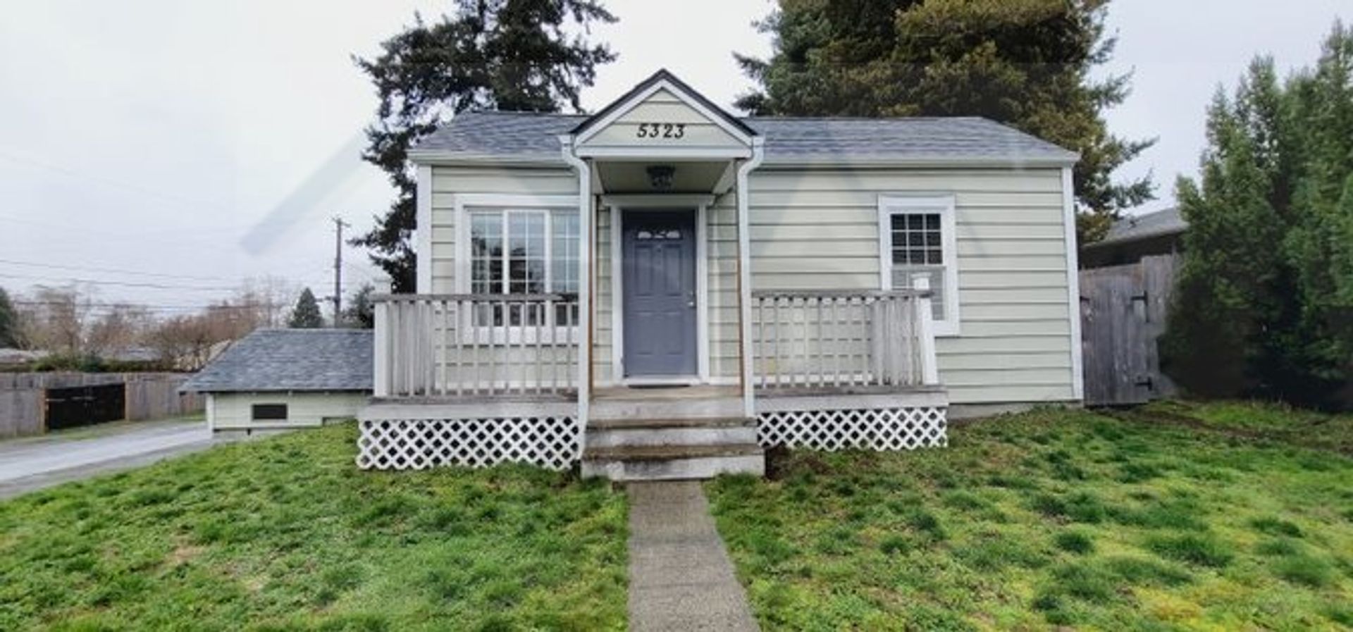 Tacoma House: 5323 N 39th St,