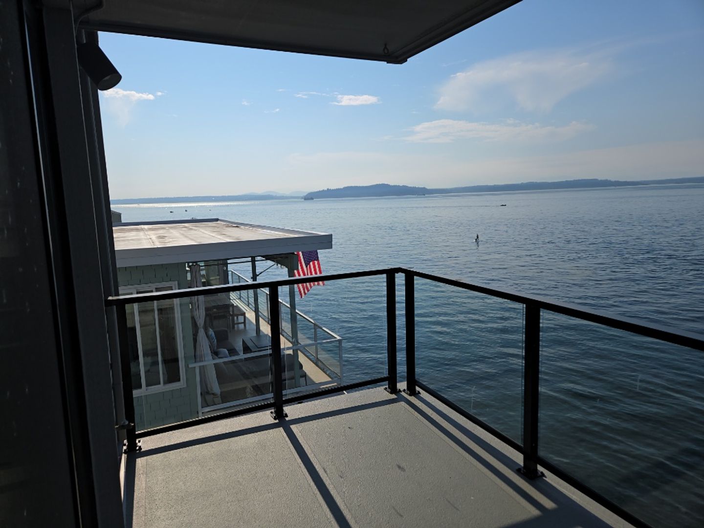 Seattle Condo: 3055 Alki Ave SW