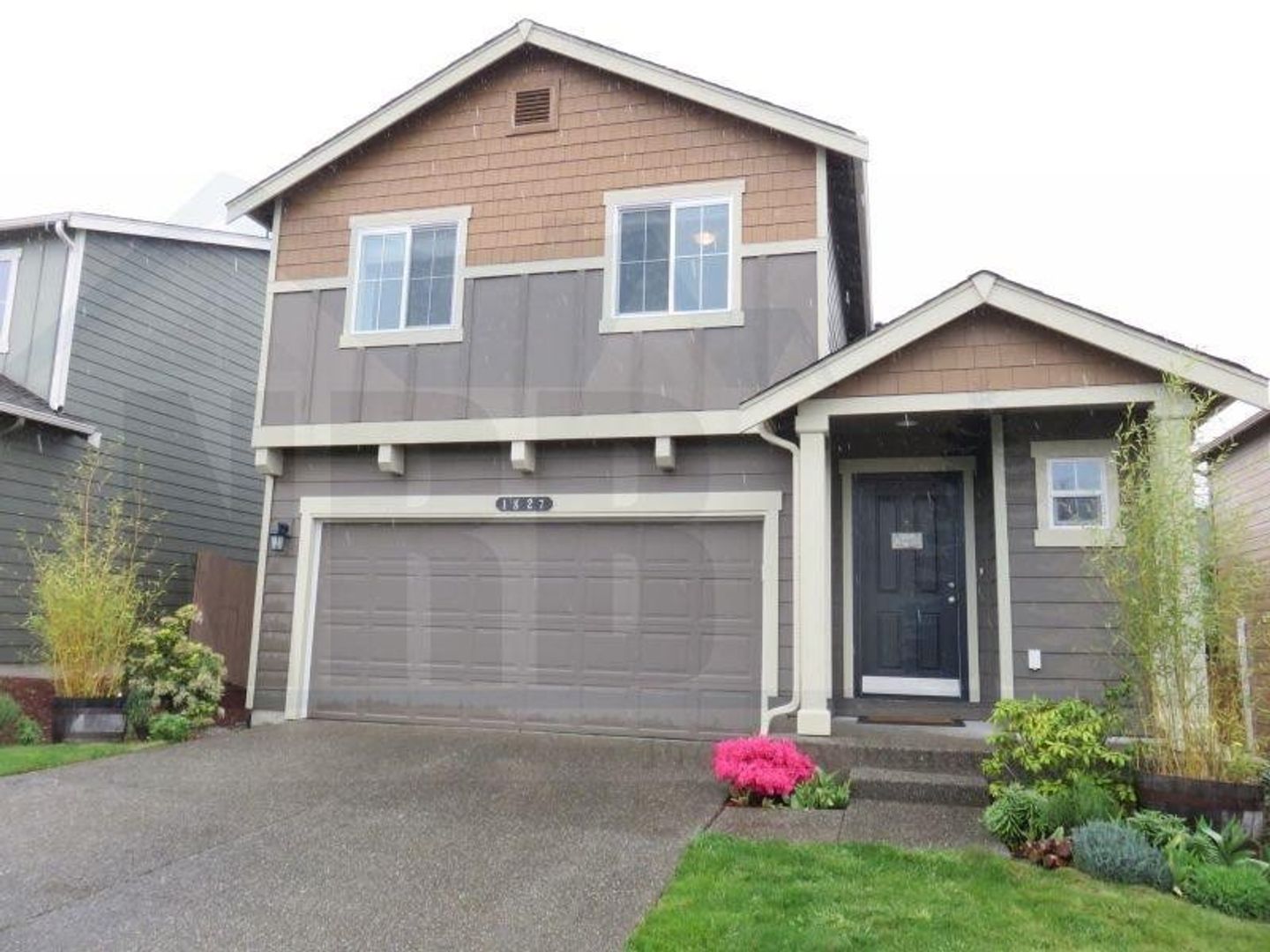 Spanaway House: 1827 199th St E