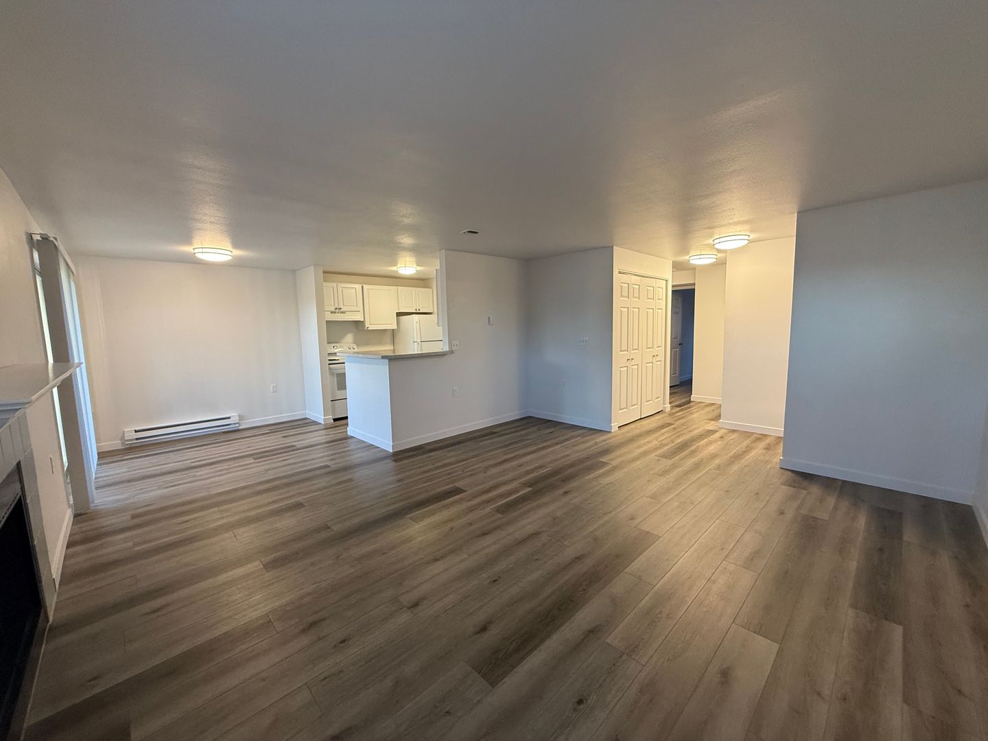 Tacoma Apartment: 6601 S 8th St