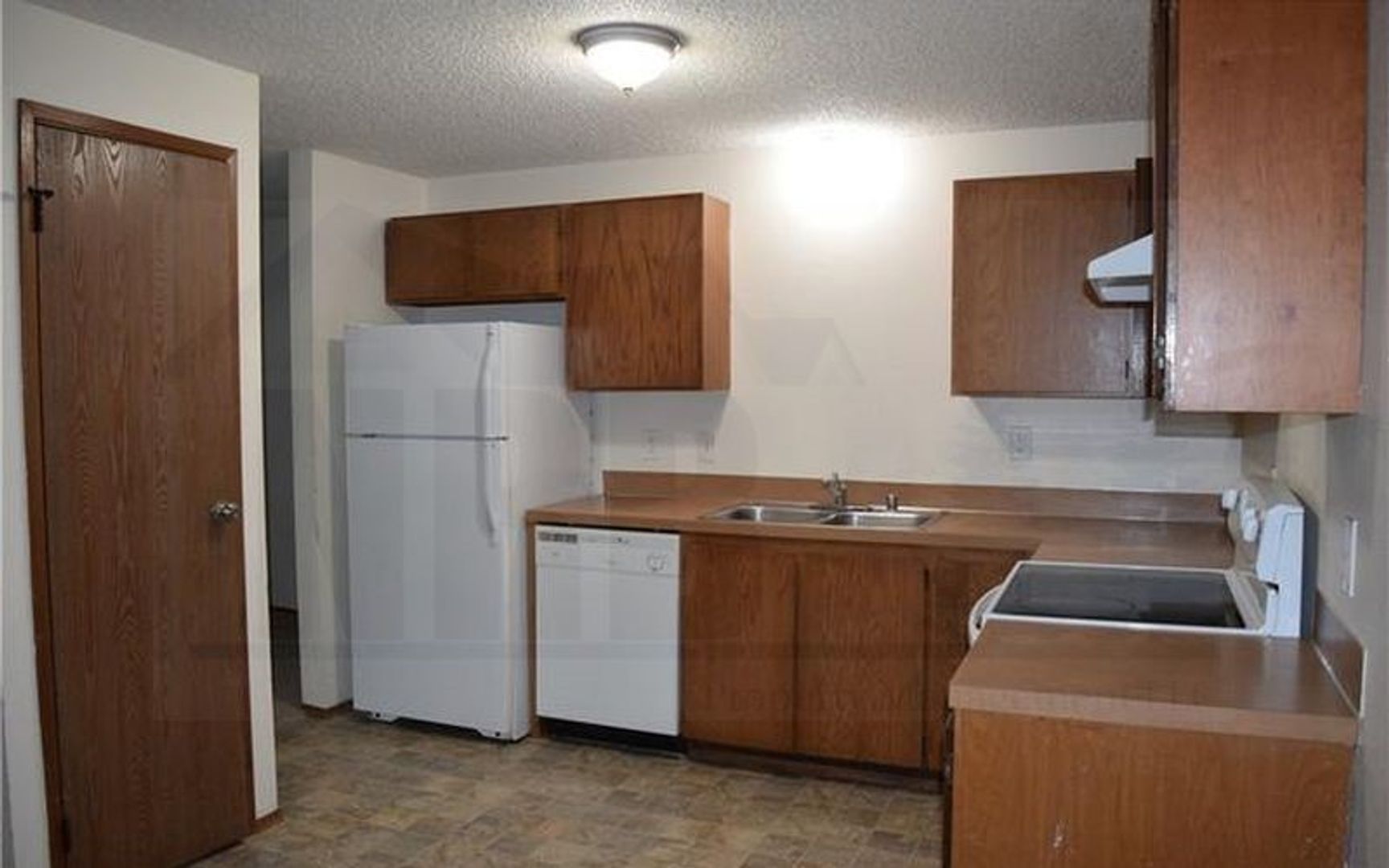 Tacoma Apartment: 5031 S Orchard St