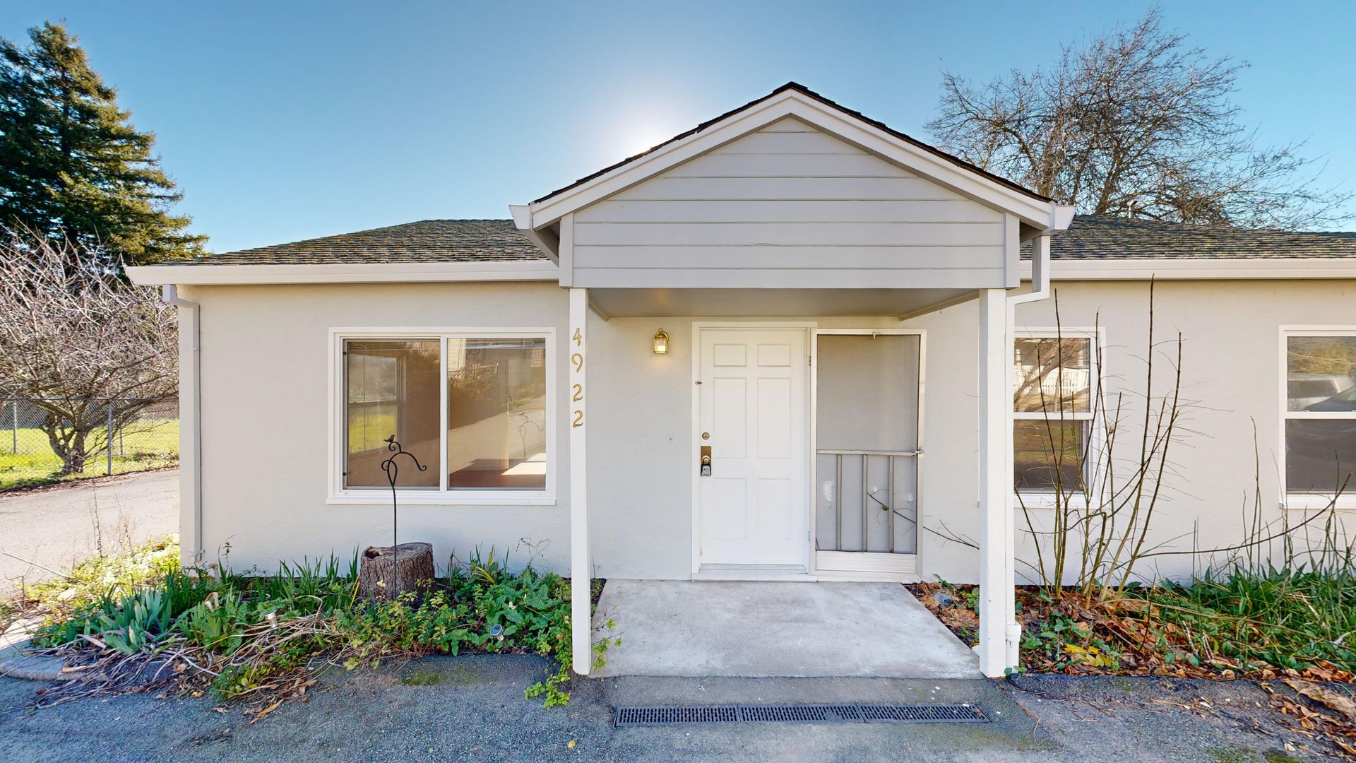 Santa Rosa Apartment: 4920-4922 Sonoma Highway