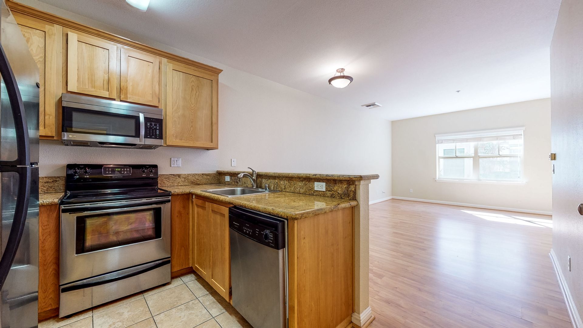 Santa Rosa Apartment: 110 5th Street, units #1-29