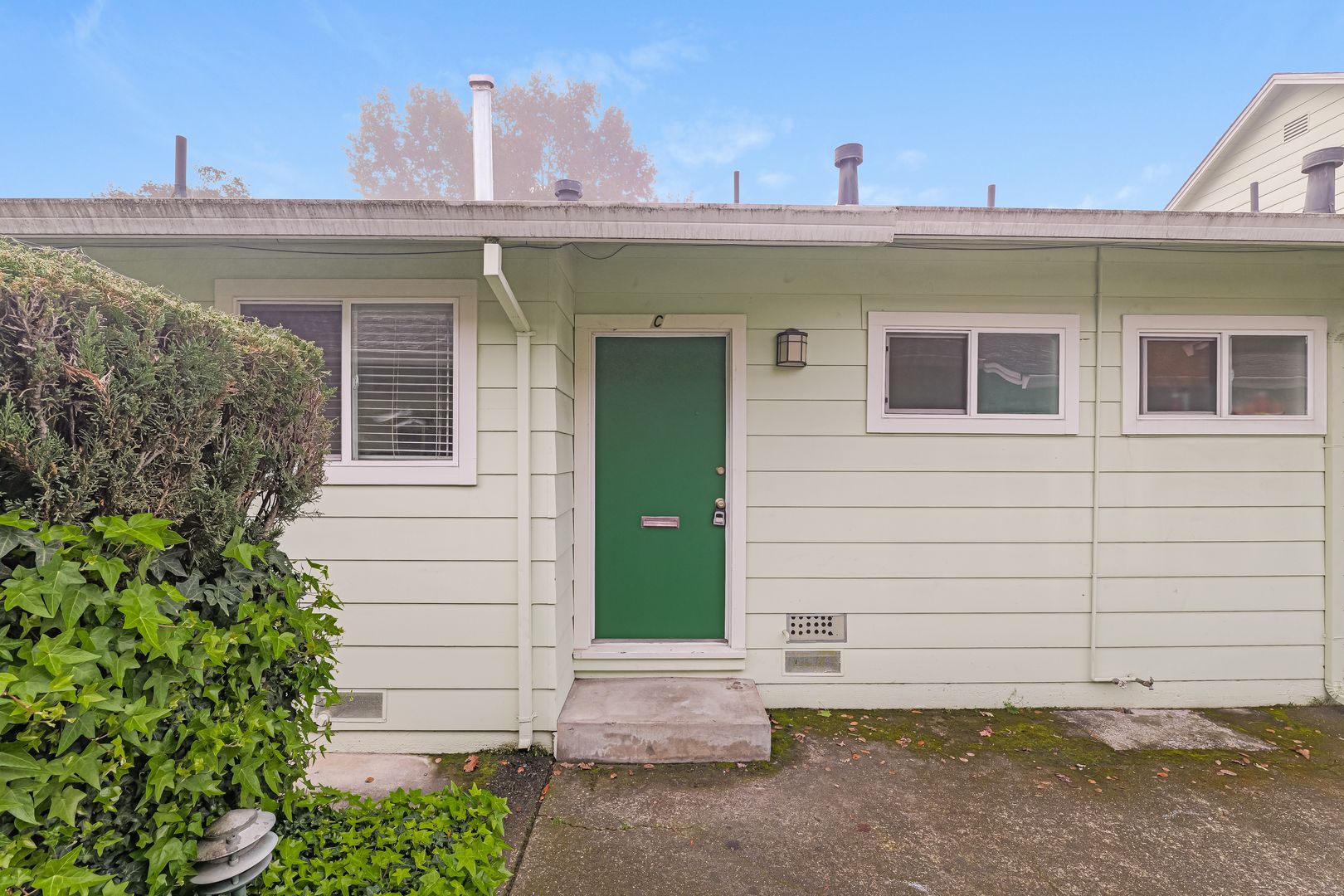 Santa Rosa Apartment: 734-738 Slater Street