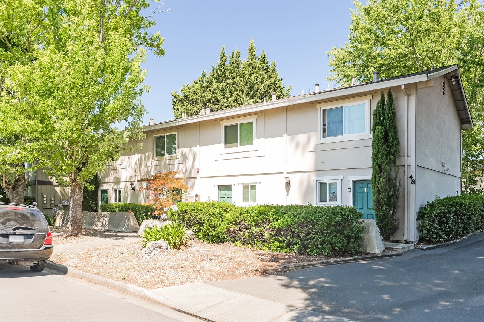 Santa Rosa Apartment: 48 Lark Center Drive