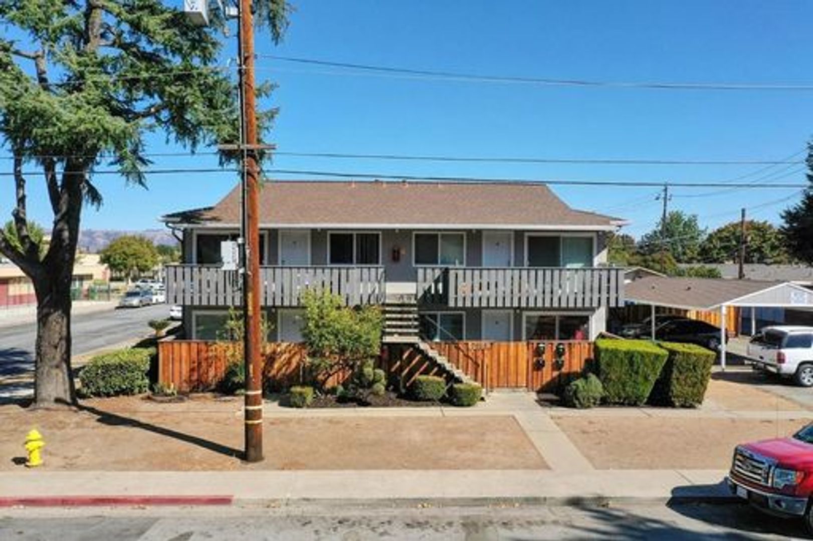 Gilroy Apartment: 7060 Princevalle Street