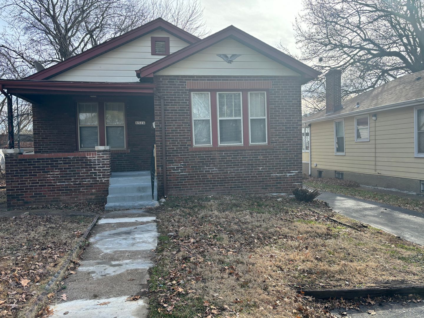 St Louis House: 8526 Clifton Ave