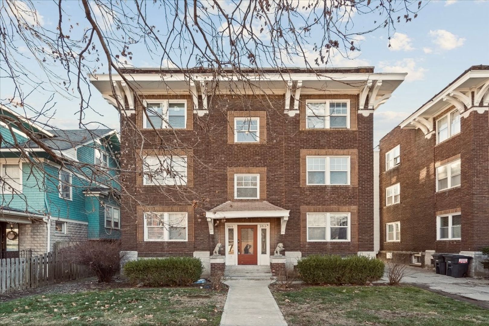 Kansas City Apartment: 3913 Scarritt Ave