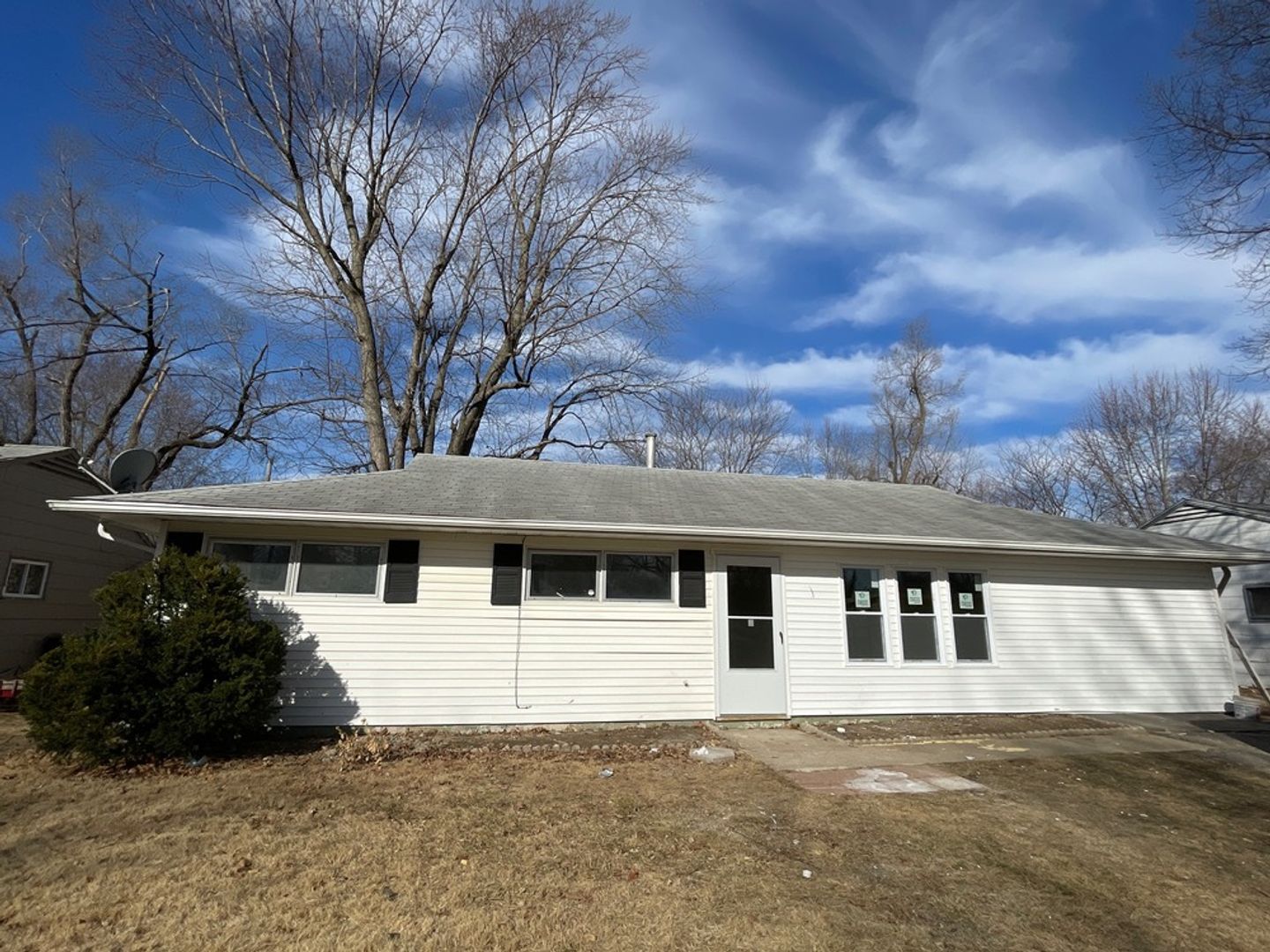 Kansas City House: 10910 Ewing Ave