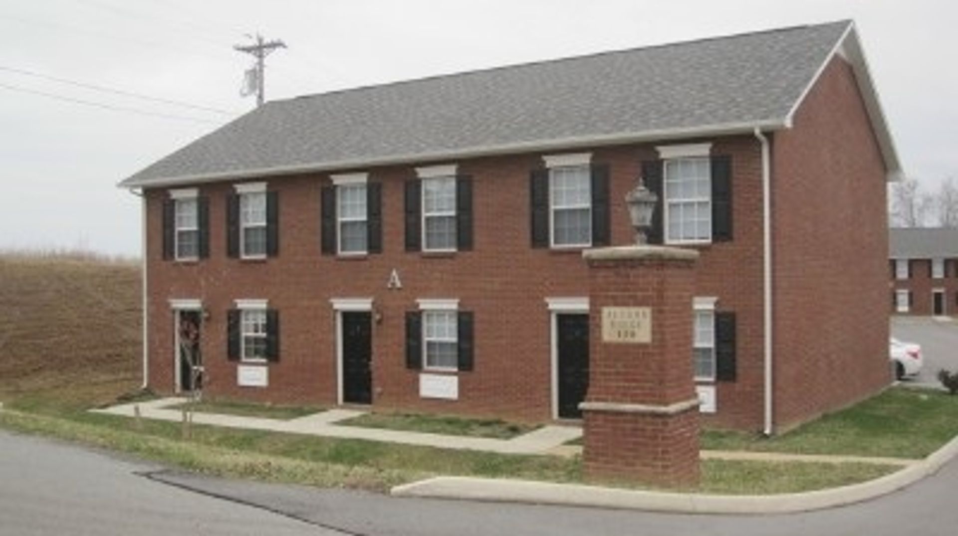 Cookeville Apartment: 150 Alcorn St