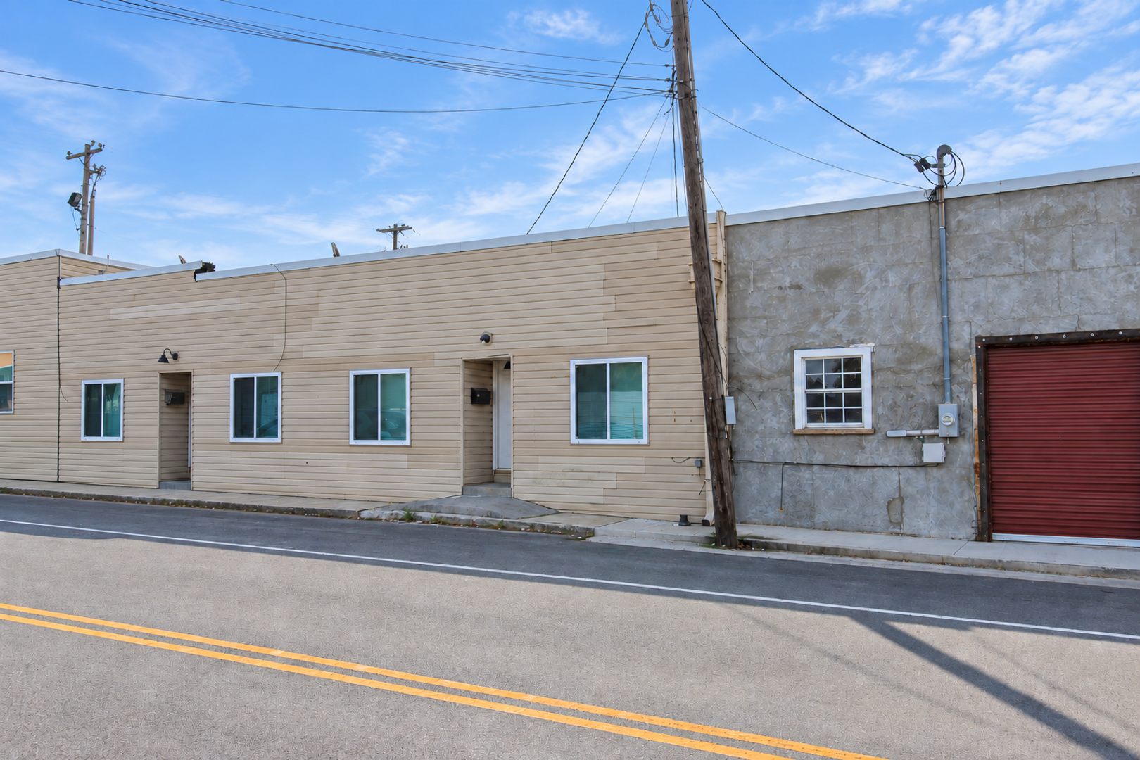 Crossville House: 20 Neecham Street