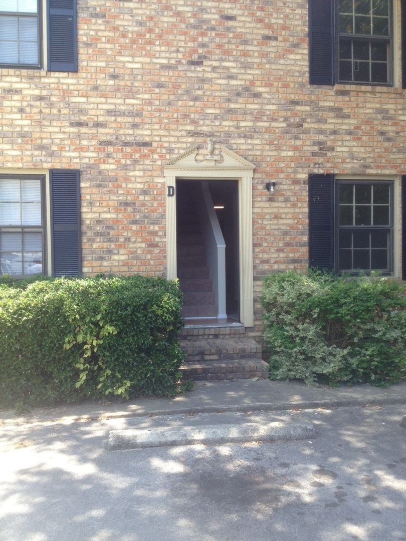 Cookeville Apartment: 55 East 18th Street