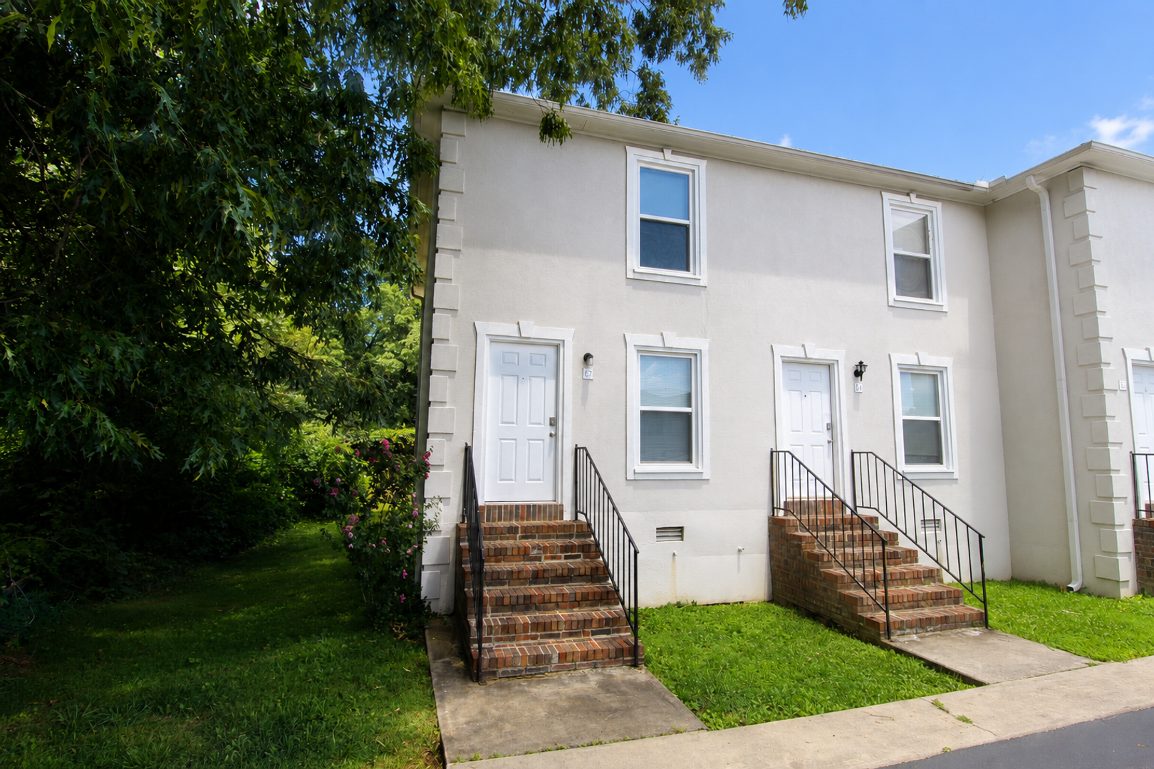 Cookeville Apartment: 1000 Brown Ave