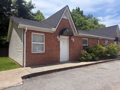 Affordable 2-Bedroom Apartment in Algood Near Highway 111 – photo 1