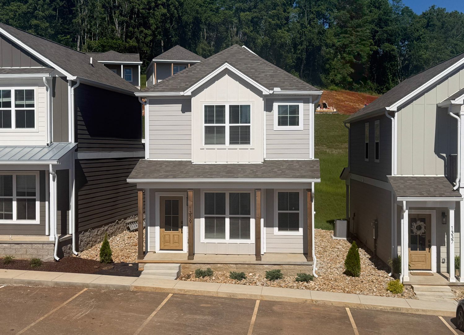 Cookeville House: 1339 Meridian St