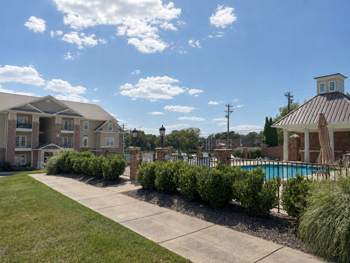 2-Bedroom, 2-Bath Apartment with Pool Access at Quarry Run – photo 1