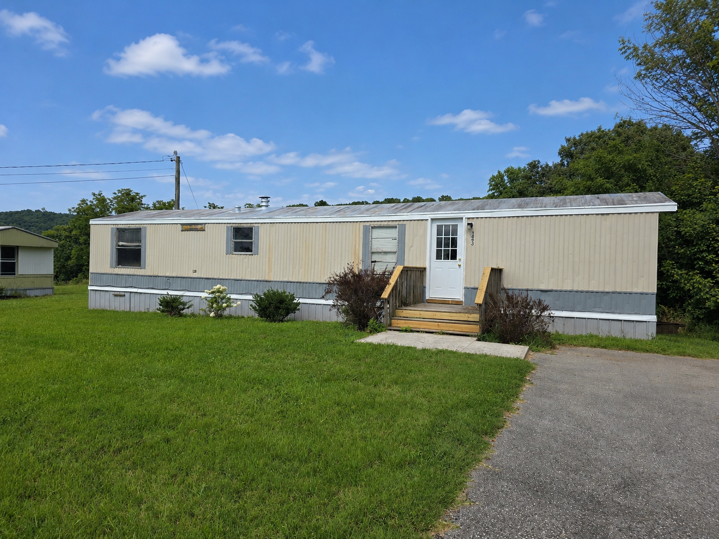 Sparta House: 1493 Hickory Valley Road